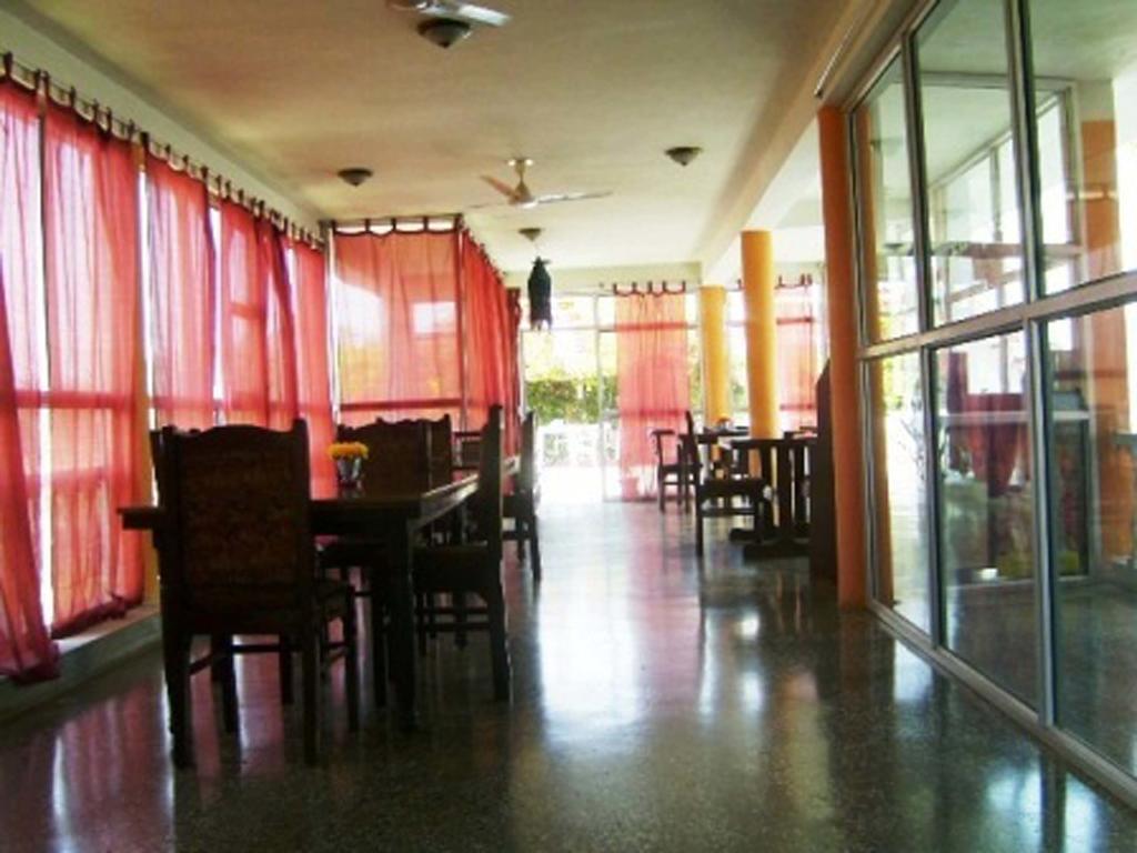卡萨迪威廉酒店 克久拉霍 外观 照片
